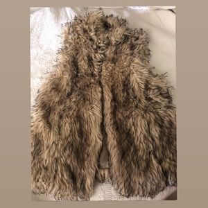 Fur vest